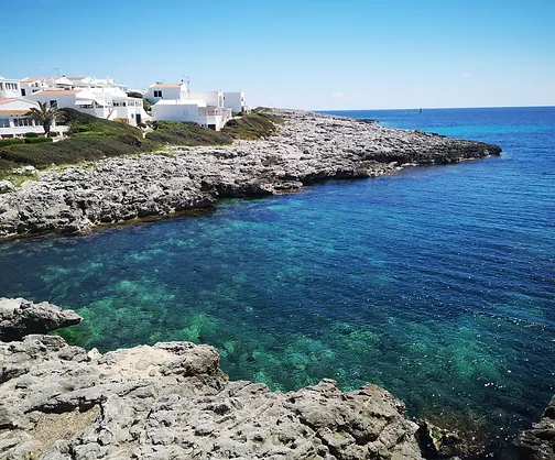 Cala Torret sur l'île de Minorque